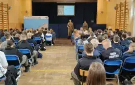 Spotkanie z płk Marcinem Kujawą Dow&oacute;dcą Pułku Reprezentacyjnego WP- (5)