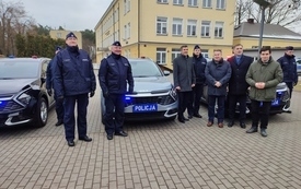 Przekazanie radiowoz&oacute;w, podpisanie porozumienia 2023 (20)