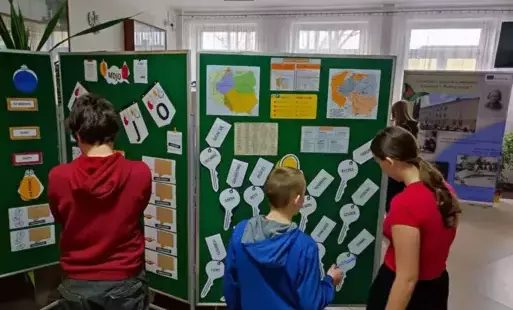 Zdjęcie do Obchody Międzynarodowego Dnia Języka Ojczystego.